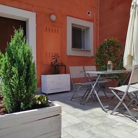 Grape'S Home Canelli Bagian luar foto